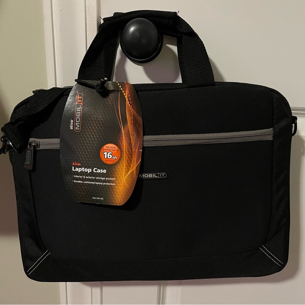 💻 Ativa Slim Laptop Case